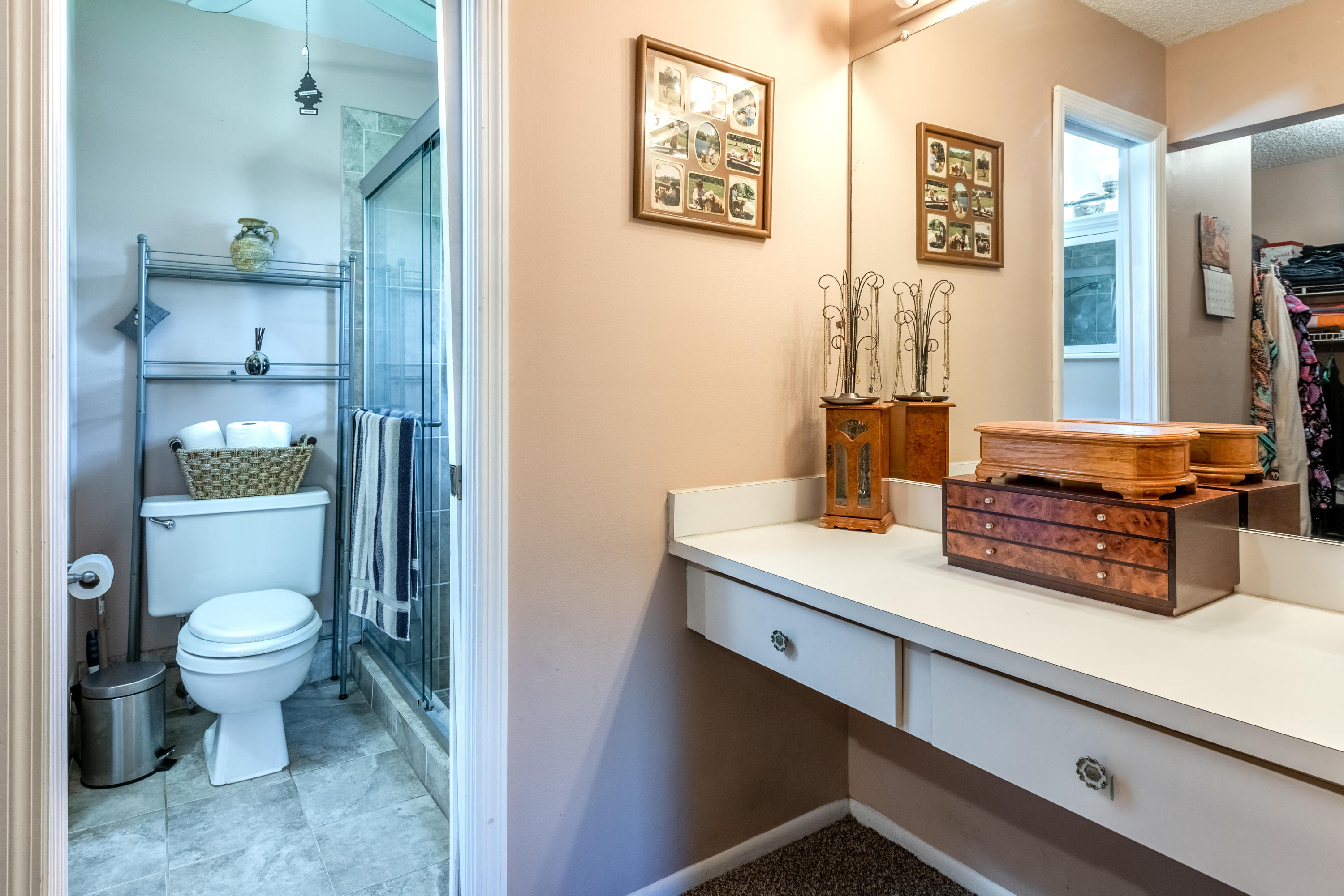9833 Liberty Road Boca Raton, FL 33434 - Photo 20 of 46 Master Bathroom