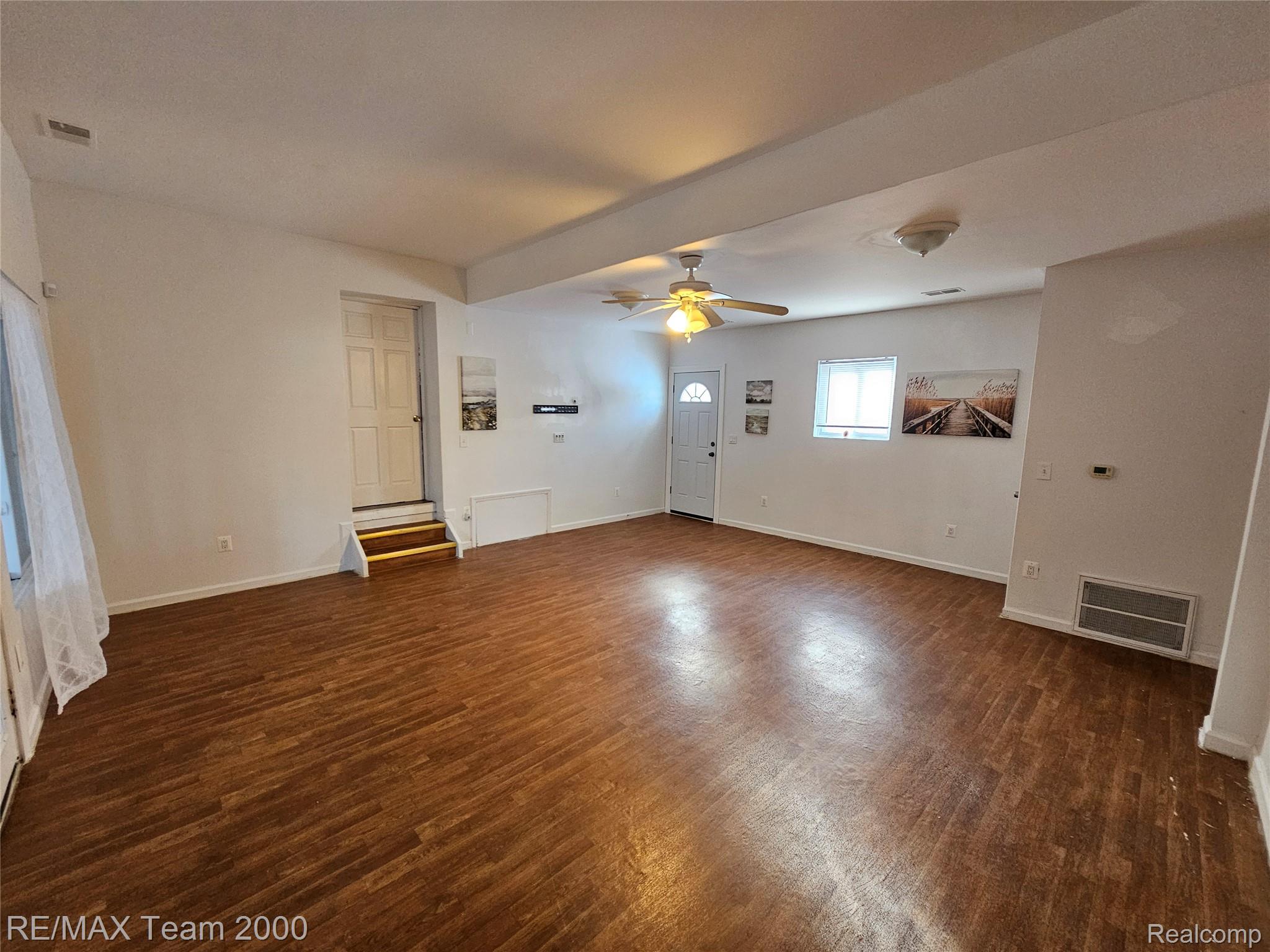 2780 Denton Road Canton, MI 48188 - Photo 15 of 33 DINING ROOM OFF KITCHEN