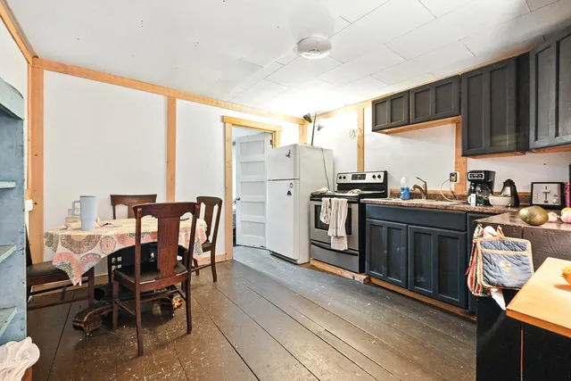 $1,200,000 | 47 River Road, New Portland, ME 04961