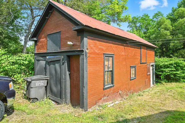 $1,200,000 | 47 River Road, New Portland, ME 04961