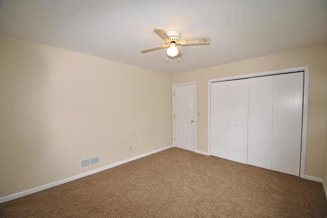42W734 Kedeka Road Sugar Grove, IL 60554 - Photo 11 of 25 a view of an empty room