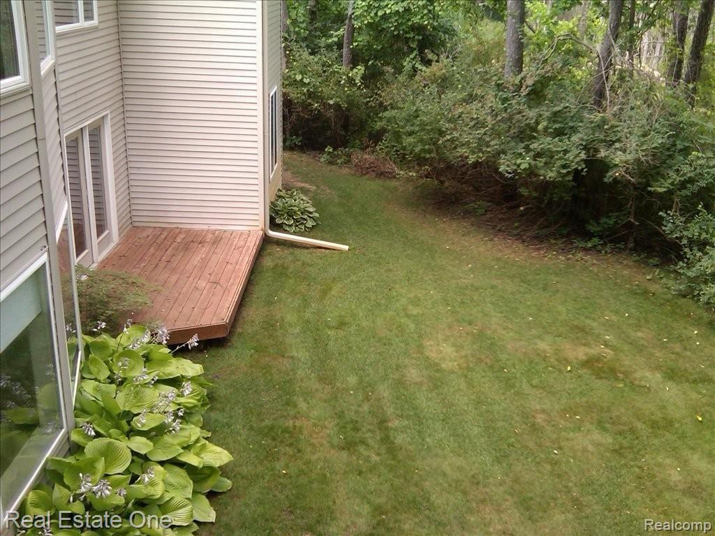 799 Lake George Road Oakland, MI 48363 - Photo 24 of 25 Side Yard