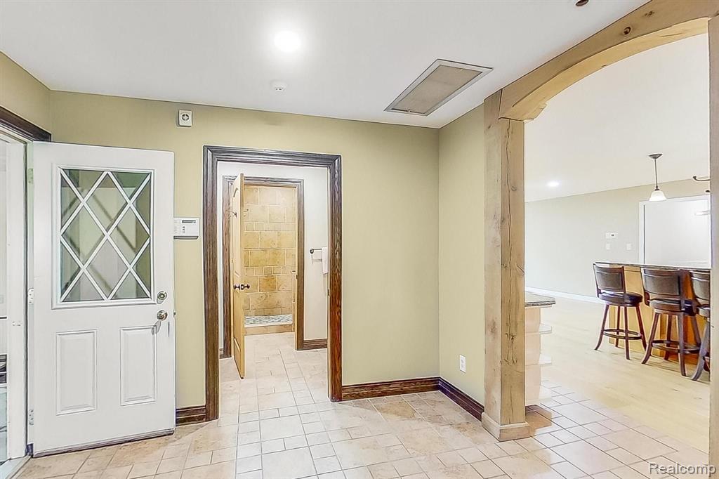 4374 Brogan Road Stockbridge, MI 49285 - Photo 16 of 94