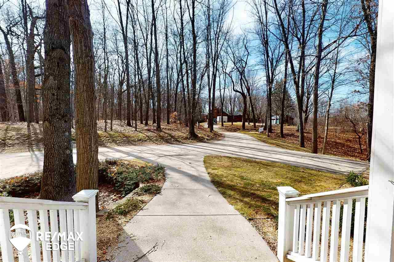 2205 Parker Road Holly, MI 48442 - Photo 60 of 84 50037199-59.JPG