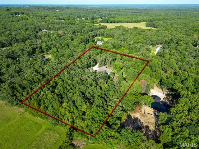 $639,000 | 24473 Remington Lane, Lebanon, MO 65536