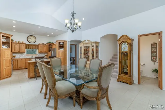 $639,000 | 24473 Remington Lane, Lebanon, MO 65536