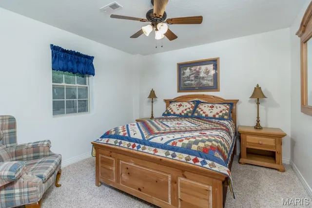 $639,000 | 24473 Remington Lane, Lebanon, MO 65536