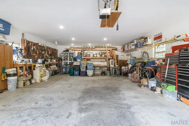 $639,000 | 24473 Remington Lane, Lebanon, MO 65536