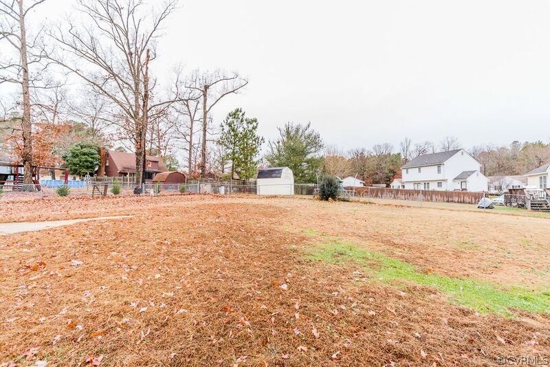 6037 Springbank Road Petersburg, VA 23803 - Photo 14 of 15