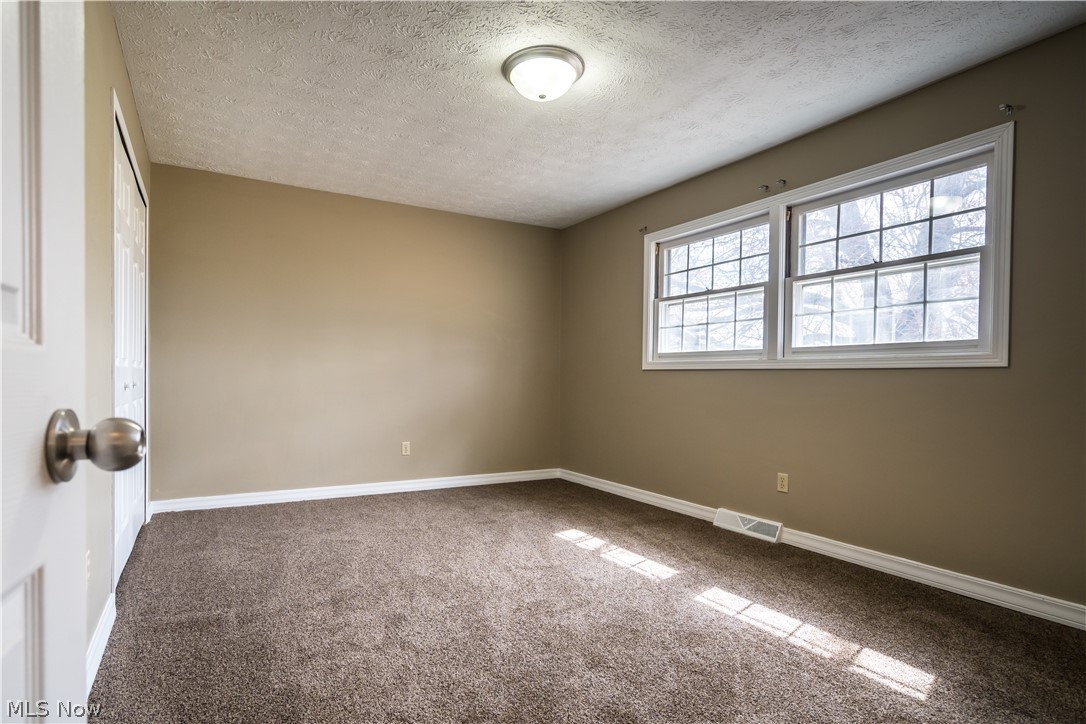 3204 Wright Road Northwest Uniontown, OH 44685 - Photo 8 of 19 Gallery Image 8