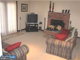 3027 Appledale Road Audubon, PA 19403 - Photo 9 of 12 Family Room