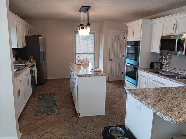 $345,900 | 900 High Street, Vidalia, GA 30474