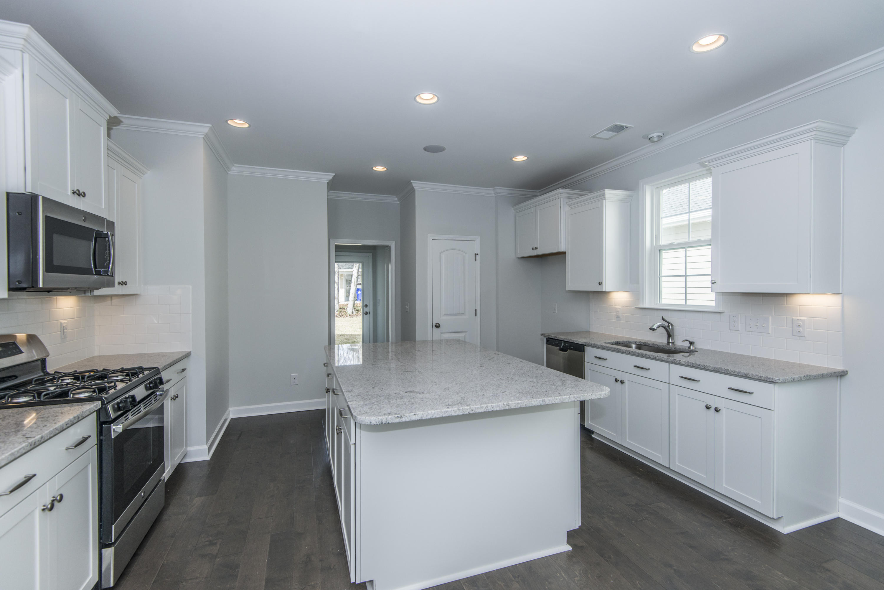 1623 Emmets Road Johns Island, SC 29455 - Photo 10 of 38 _DSC5014