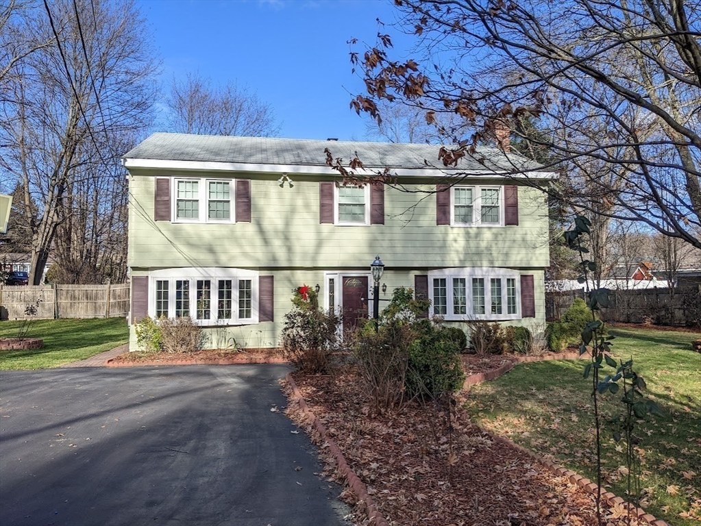 14 Fayette Road Bedford, MA 01730 - Photo 1 of 39 Gallery Image 1