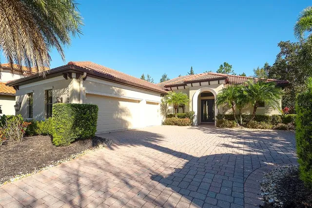$849,000 | 15403 Leven Links Place, Lakewood Ranch, FL 34202