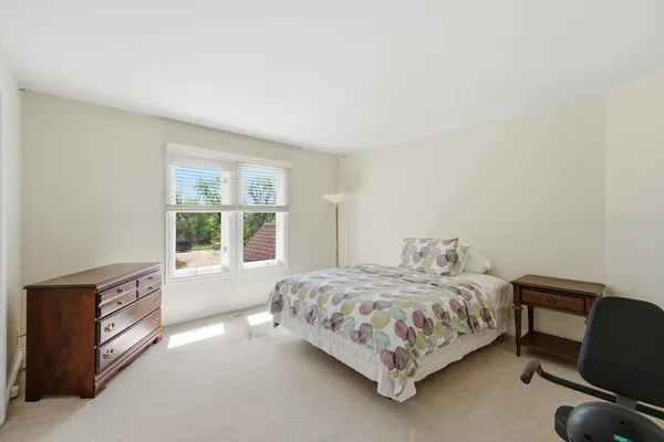 $745,000 | 2804 Royal St Georges Court, St. Charles, IL 60174