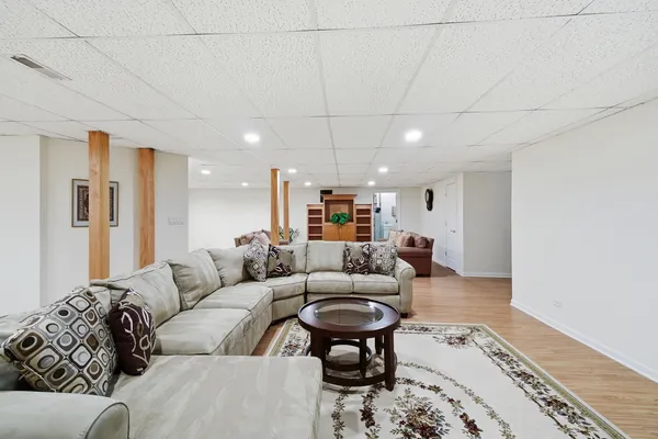 $745,000 | 2804 Royal St Georges Court, St. Charles, IL 60174