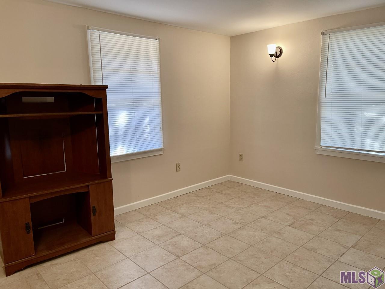 10276 Arnold Road Denham Springs, LA 70726 - Photo 10 of 14 Gallery Image 10