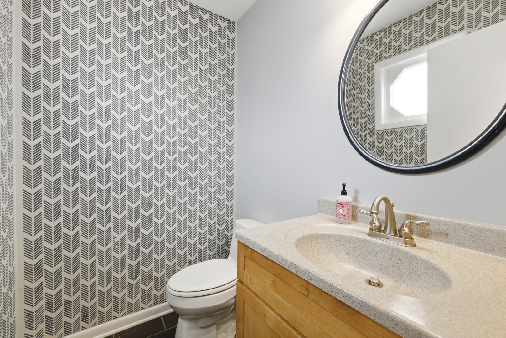 2666 Prairie Avenue, Unit B Evanston, IL 60201 - Photo 14 of 38