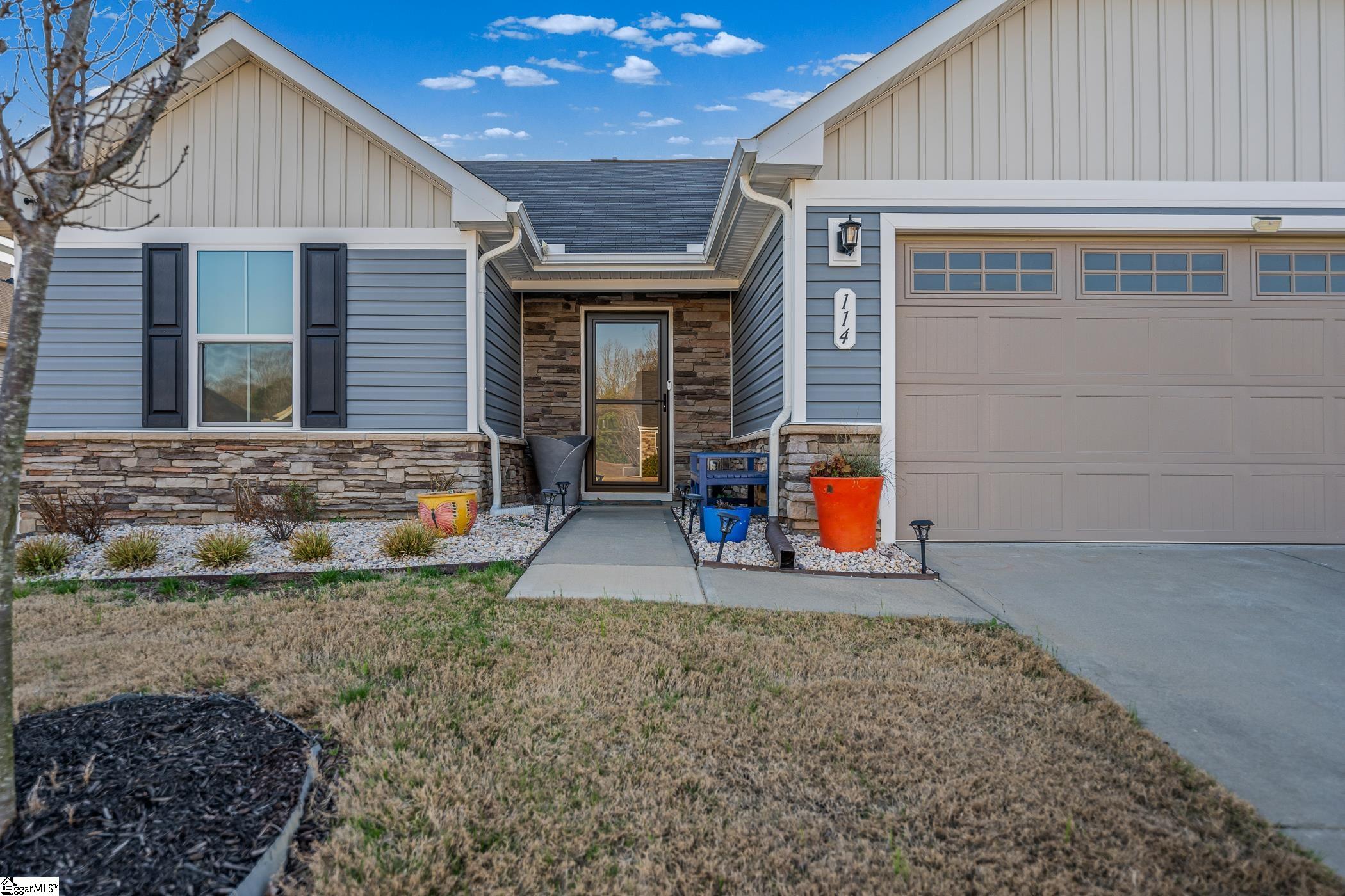 114 Sylvester Street Fountain Inn, SC 29644 - Photo 2 of 30