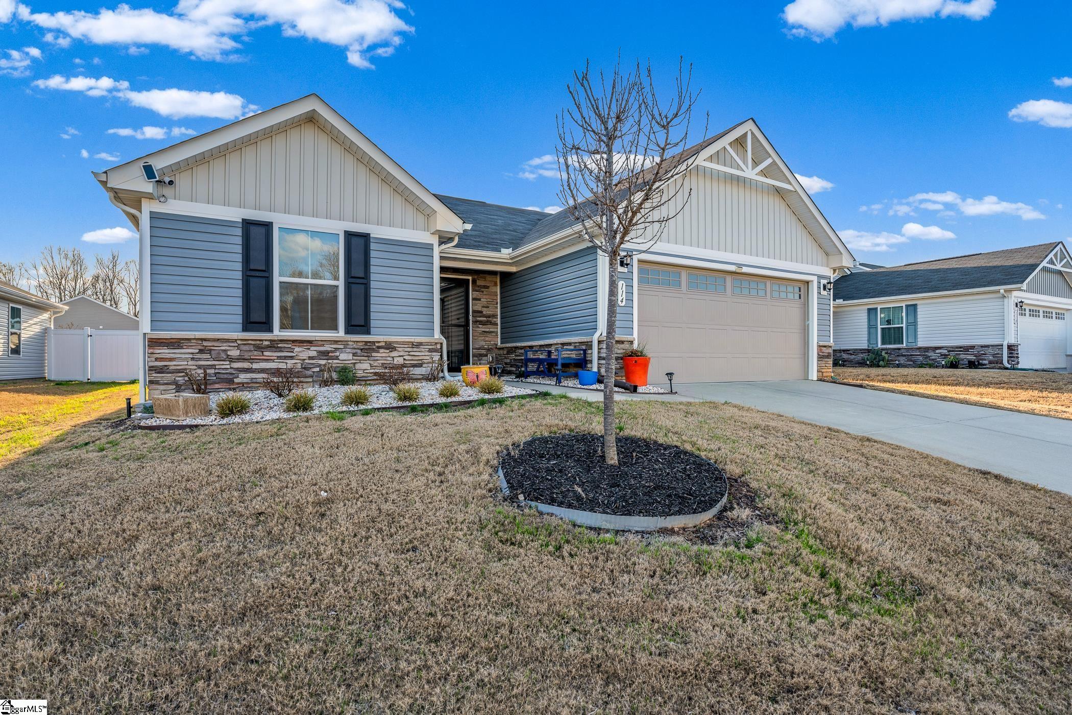 114 Sylvester Street Fountain Inn, SC 29644 - Photo 3 of 30