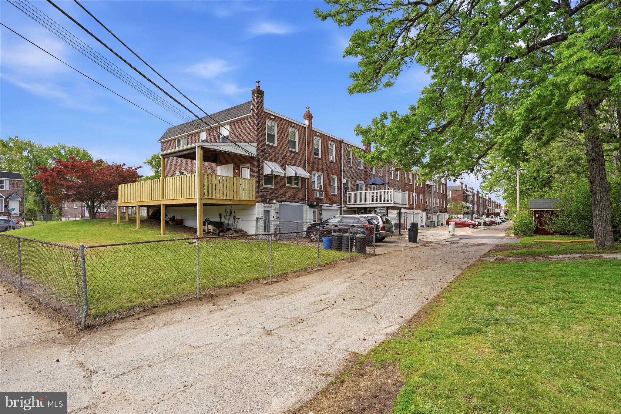 701 Rively Avenue Glenolden, PA 19036 - Photo 25 of 31 Back view