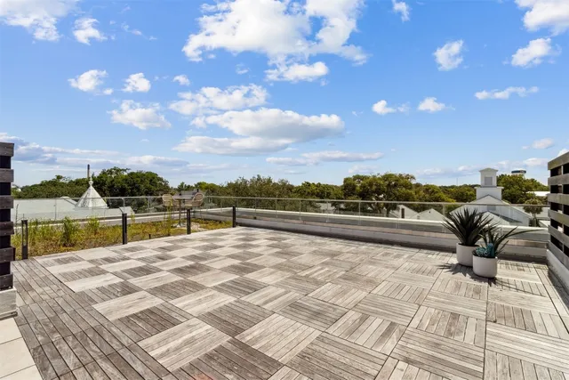 a view of entryway door of the house