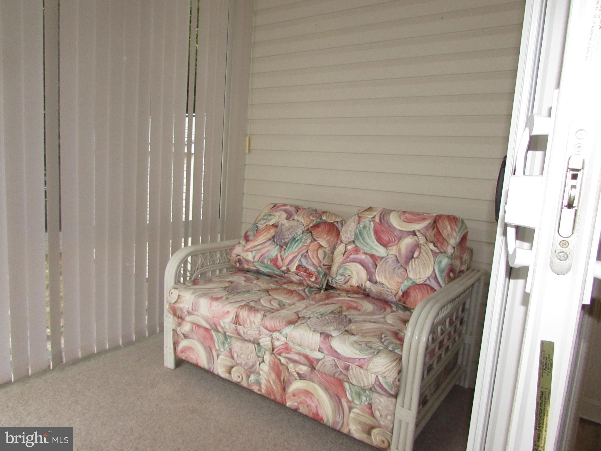 87 Hingham Lane Berlin, MD 21811 - Photo 14 of 39 3 season room