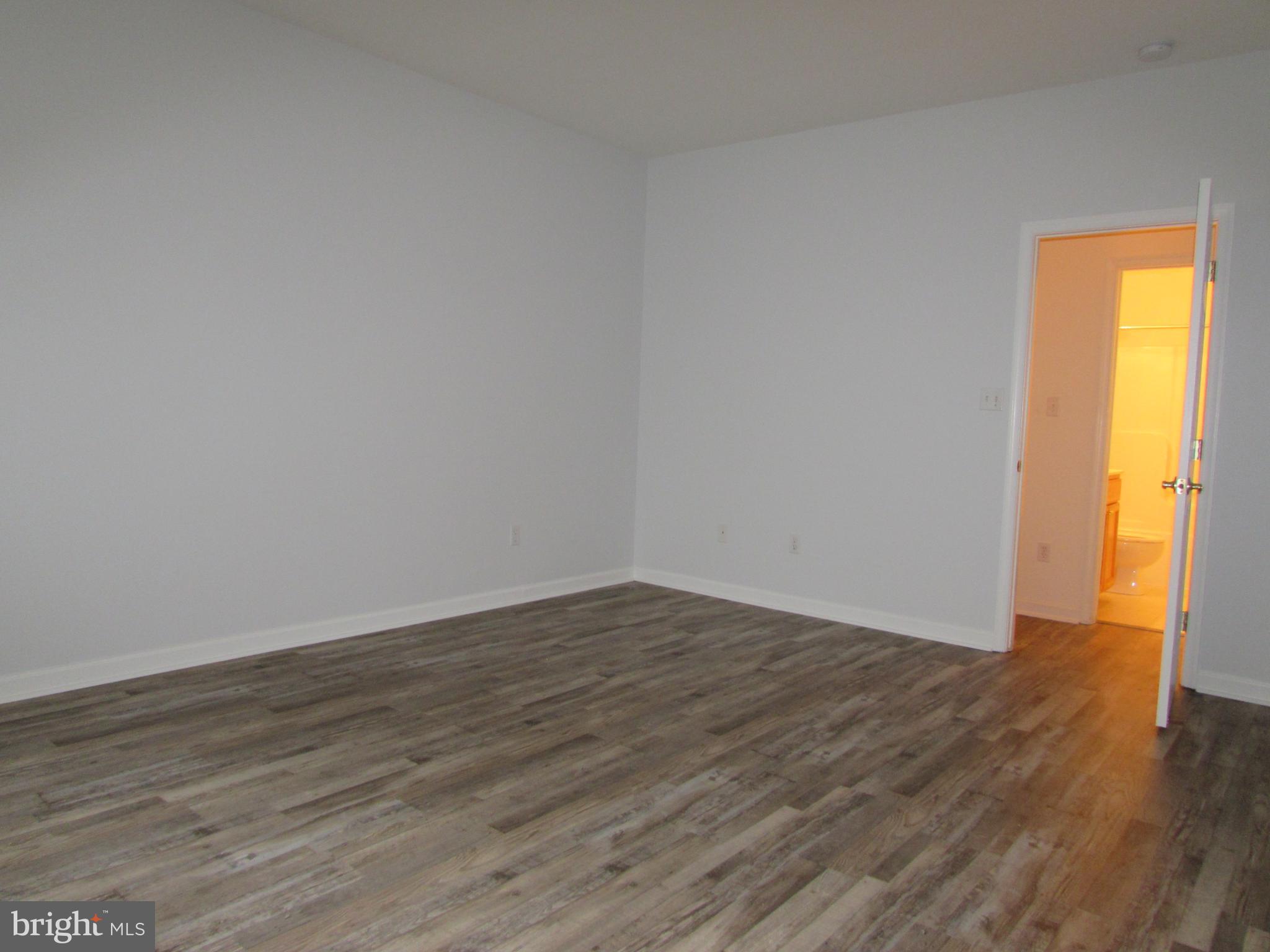 87 Hingham Lane Berlin, MD 21811 - Photo 20 of 39 Primary Bedroom