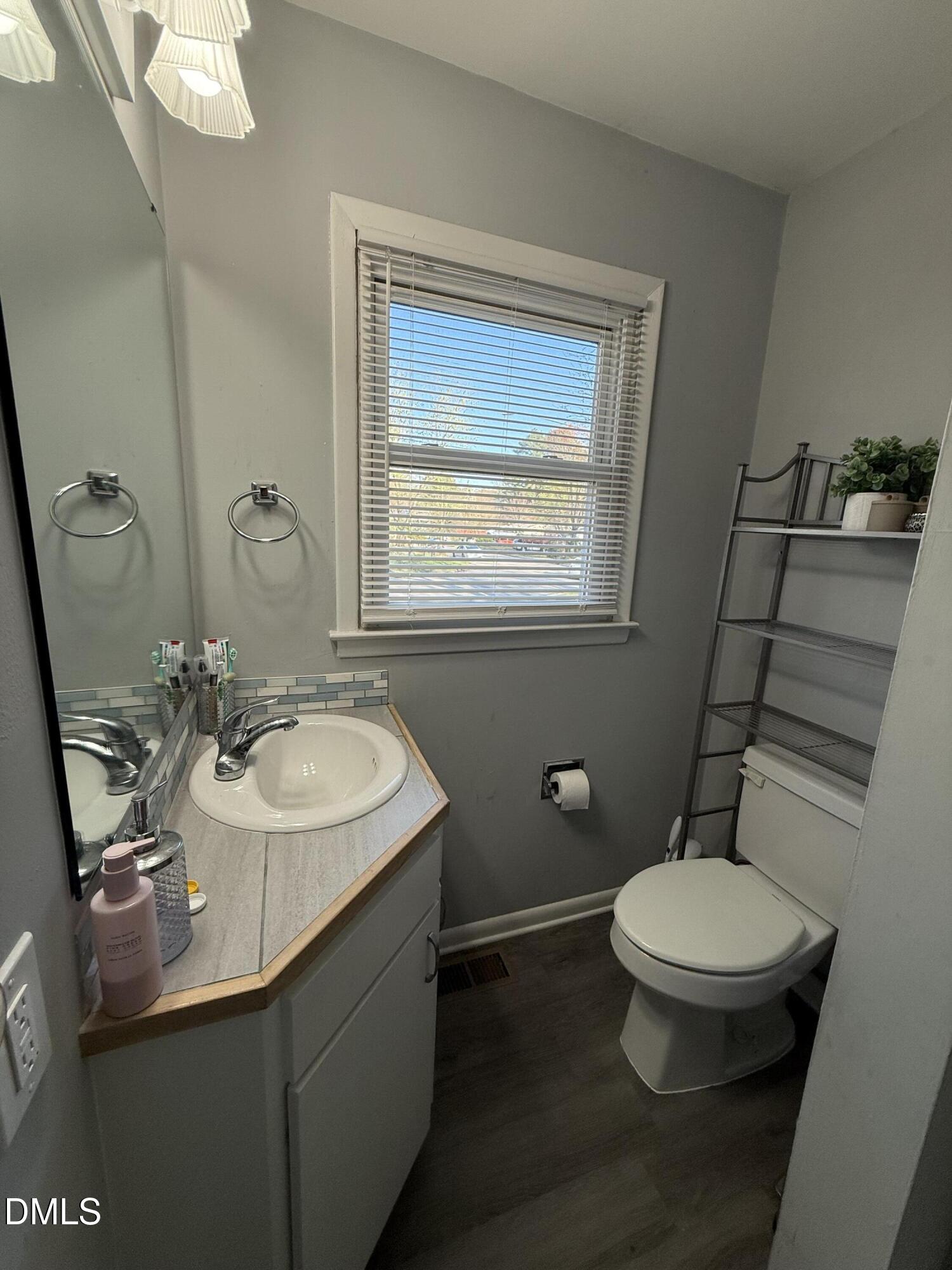 2017 Walnut Street Durham, NC 27705 - Photo 7 of 12 6