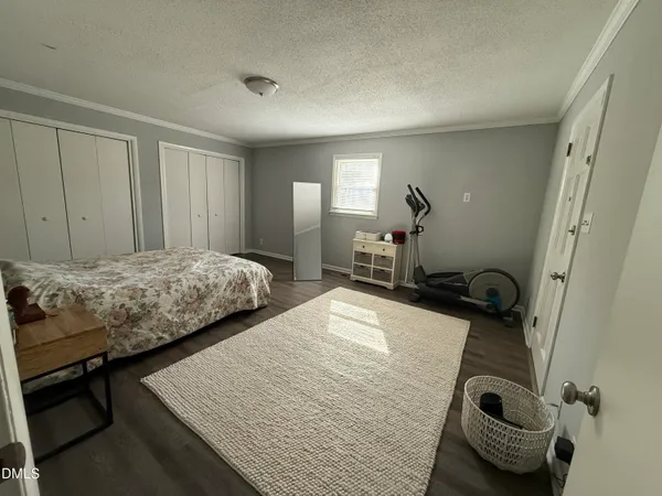 $1,925 | 2017 Walnut Street, Durham, NC 27705