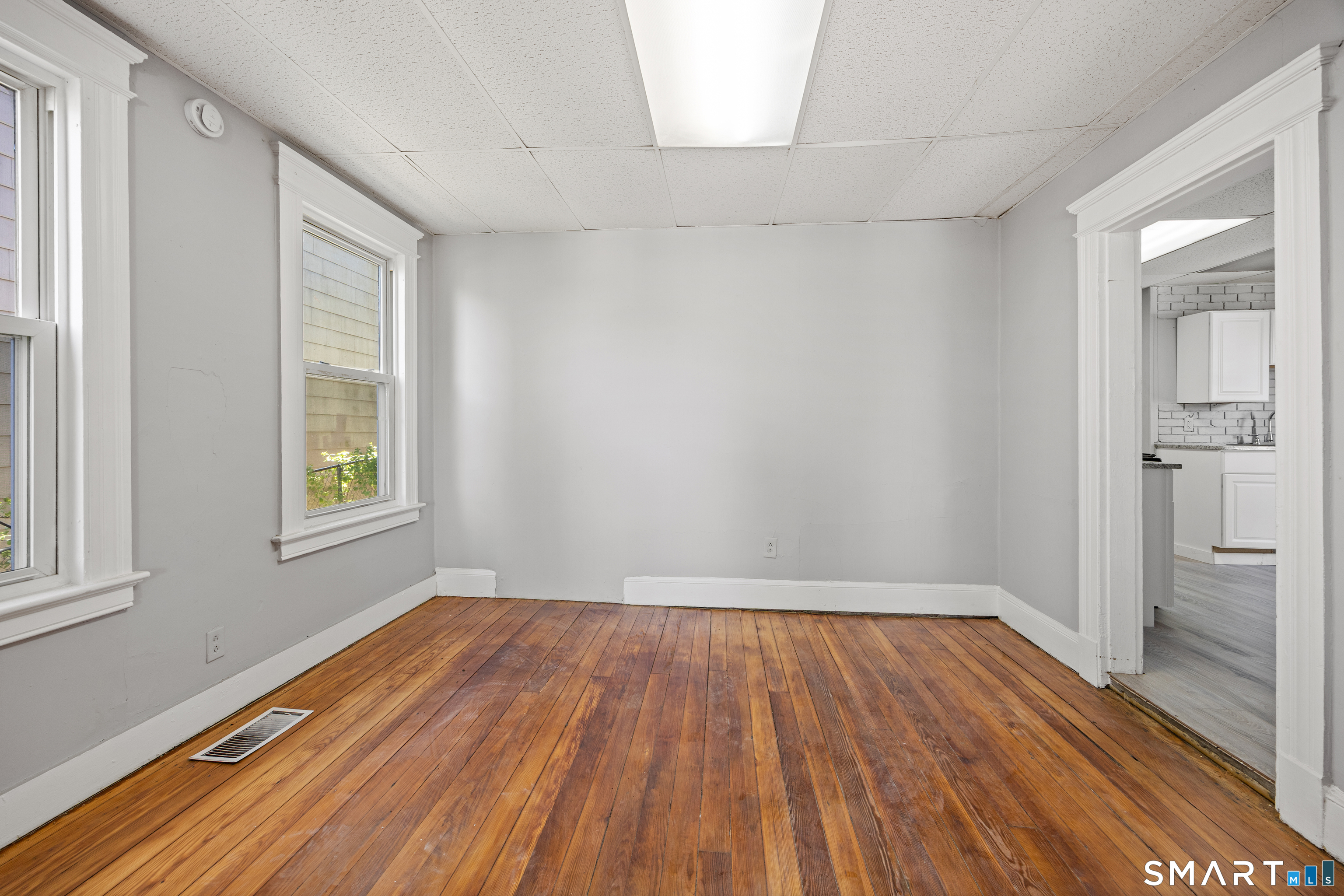 500 Wilson Street Waterbury, CT 06708 - Photo 6 of 38