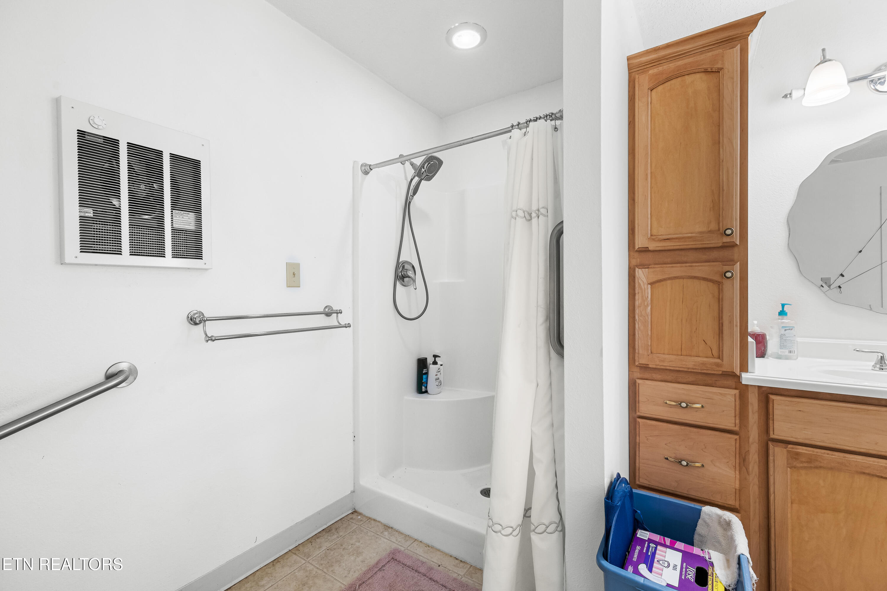 3640 Vixen Way Cosby, TN 37722 - Photo 27 of 60 3600-vixen-way-64
