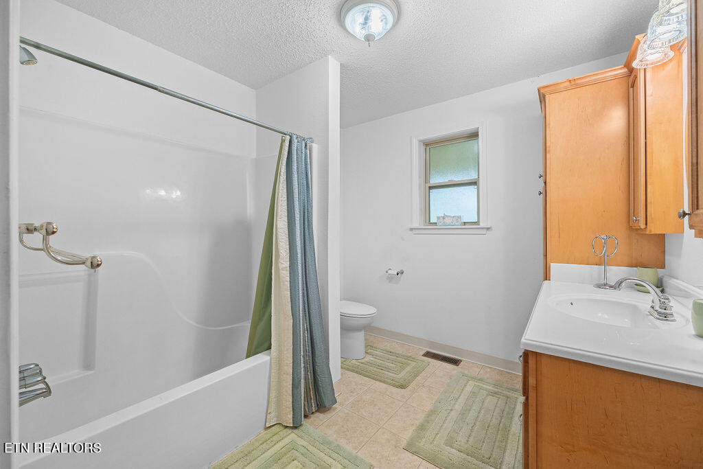 3640 Vixen Way Cosby, TN 37722 - Photo 5 of 60 3600-vixen-way-5