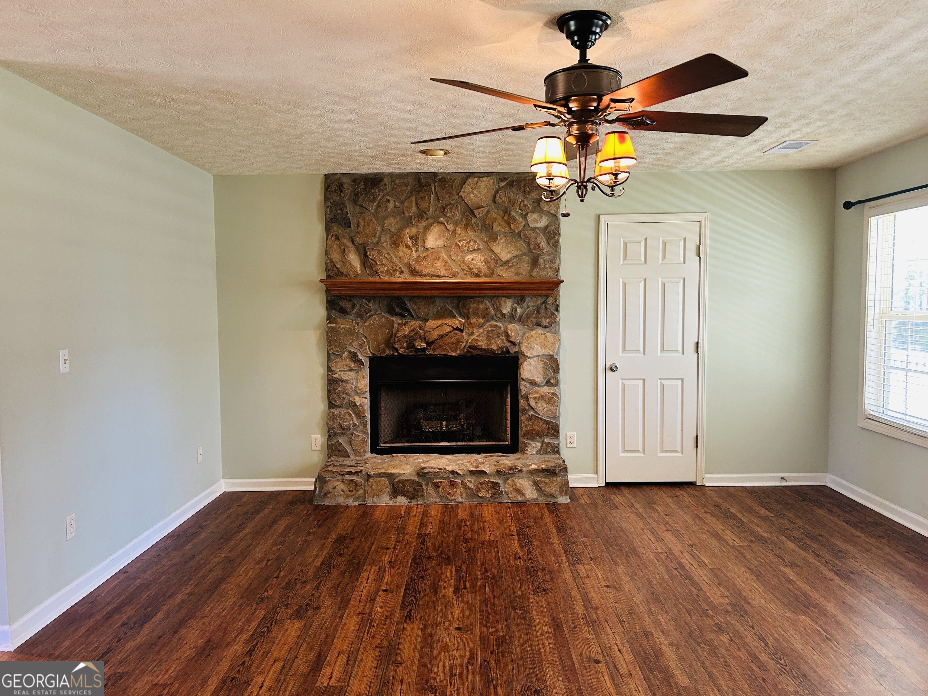 2690 Sharpsburg McCollum Road Newnan, GA 30265 - Photo 8 of 44