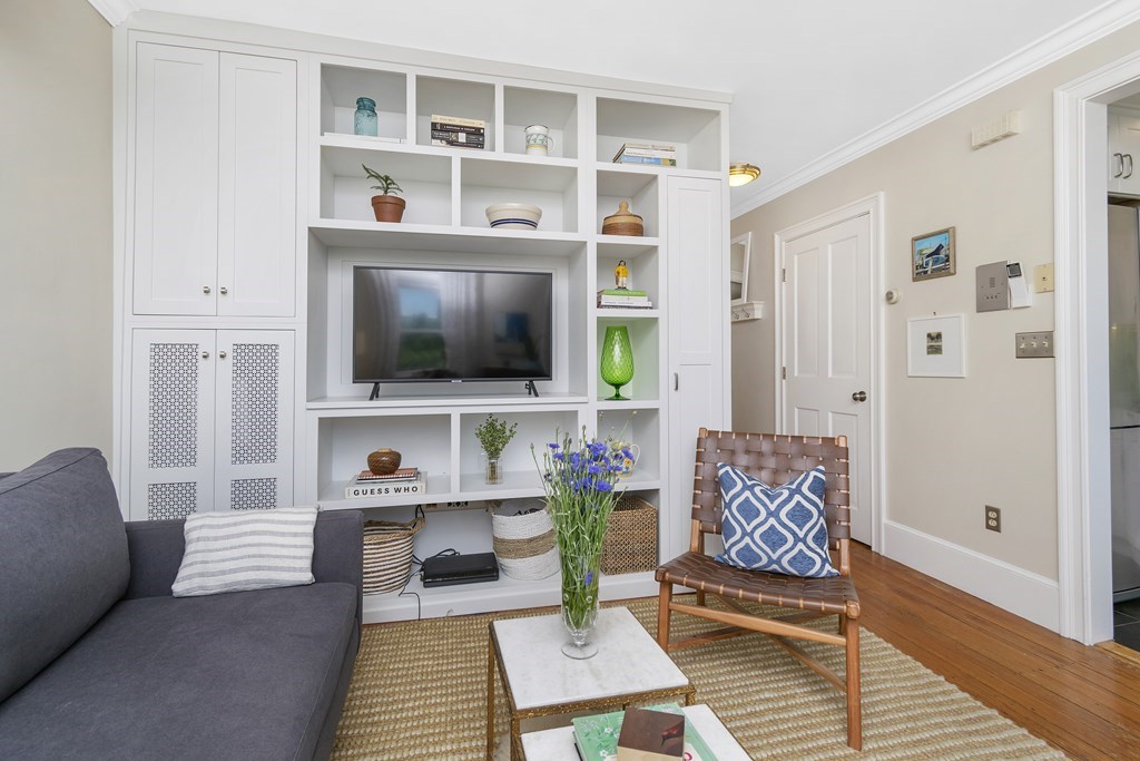 102 Baldwin Street, Unit 2 Boston, MA 02129 - Photo 2 of 15