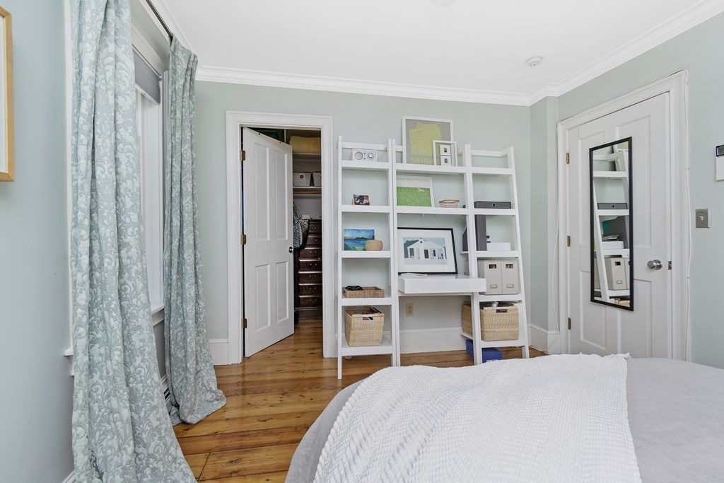 102 Baldwin Street, Unit 2 Boston, MA 02129 - Photo 5 of 15