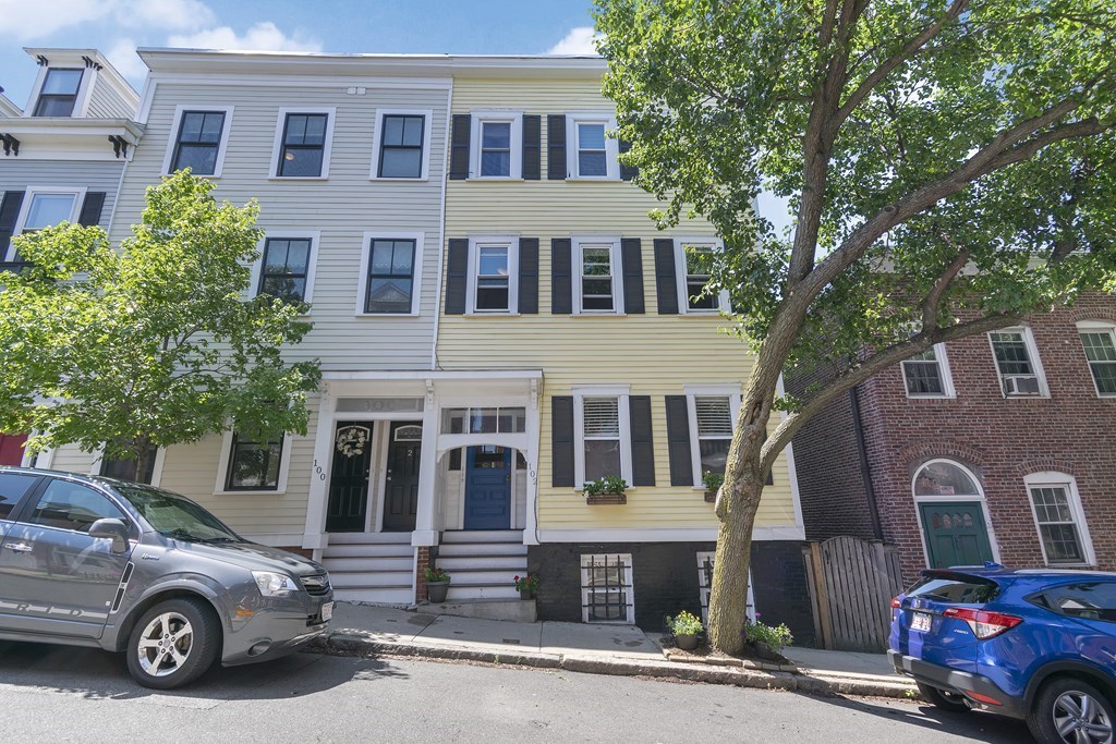 102 Baldwin Street, Unit 2 Boston, MA 02129 - Photo 6 of 15