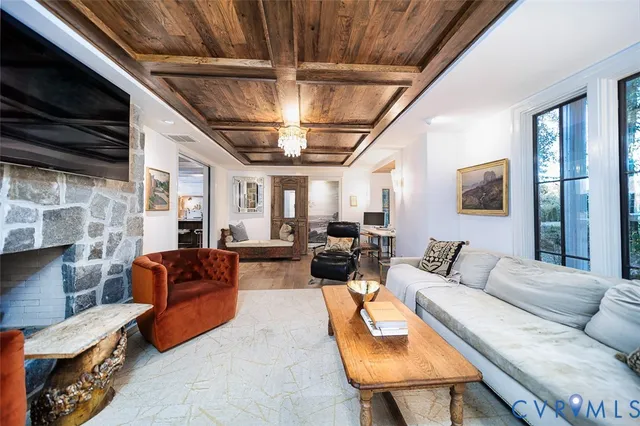 $950,000 | 2401 Powderhorn Drive, Henrico, VA 23231