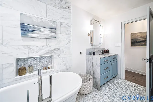 $950,000 | 2401 Powderhorn Drive, Henrico, VA 23231