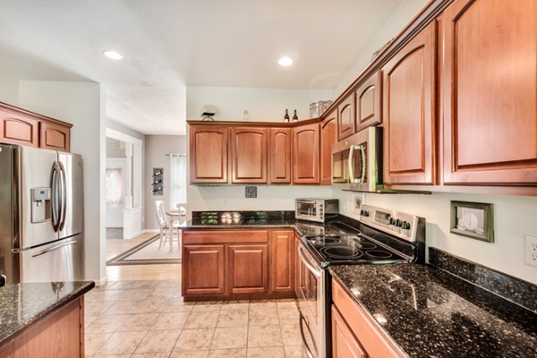 126 Podunk Road Sturbridge, MA 01566 - Photo 10 of 26