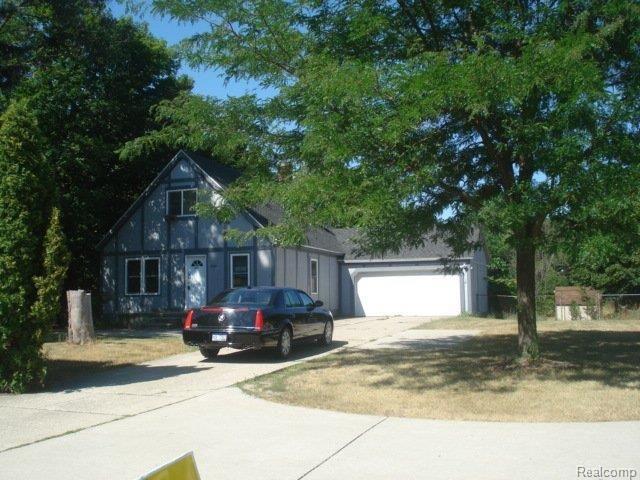 10845 Wayne Road Livonia, MI 48150 - Photo 2 of 20 DSC00465