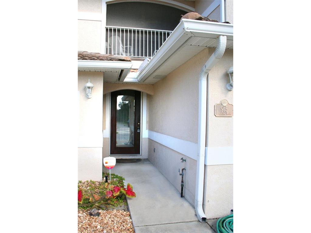 915 Bahia Mar Road Vero Beach, FL 32963 - Photo 2 of 33