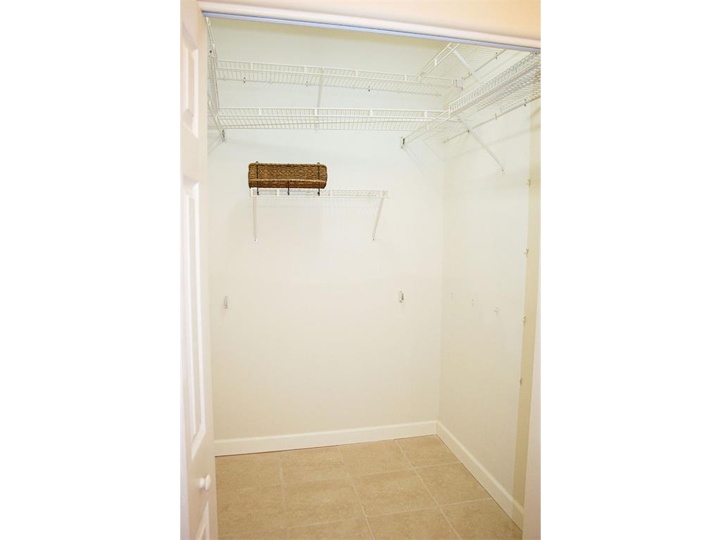 915 Bahia Mar Road Vero Beach, FL 32963 - Photo 11 of 33