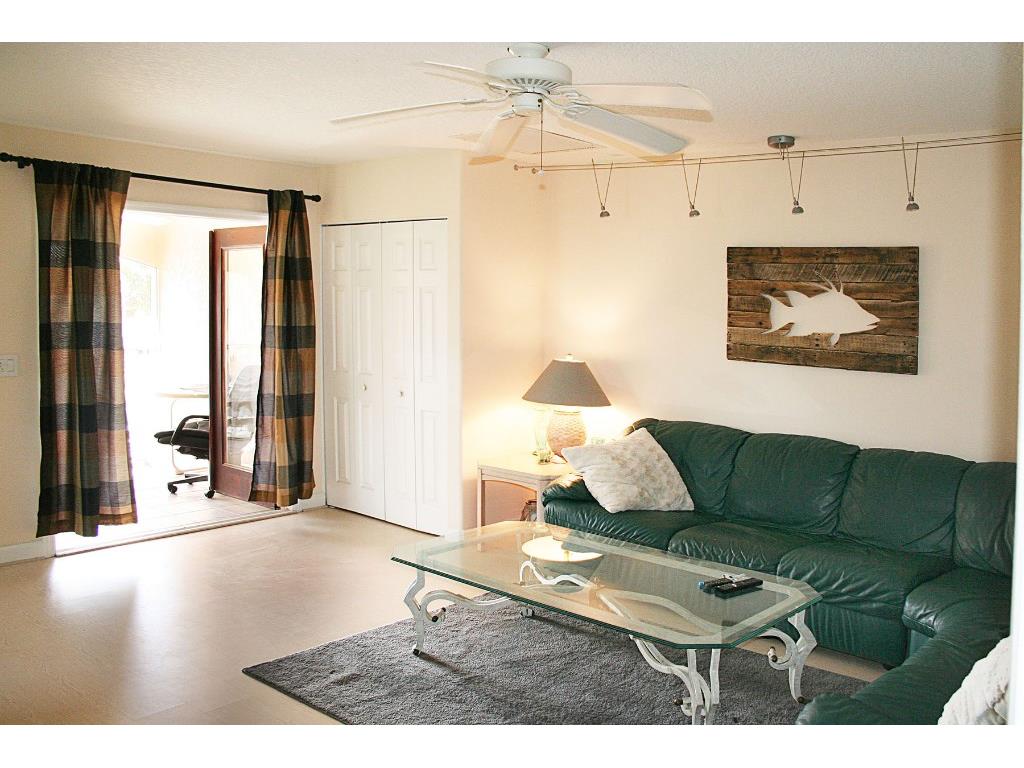 915 Bahia Mar Road Vero Beach, FL 32963 - Photo 15 of 33