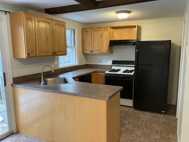 63 Cannongate III Road, Unit 3 Nashua, NH 03063 - Photo 4 of 17 Gallery Image 4