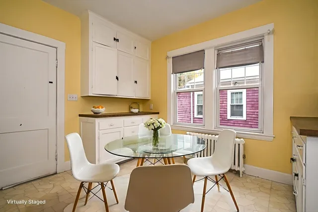 $3,800 | 226 Winchester Street, Unit 2, Brookline, MA 02446