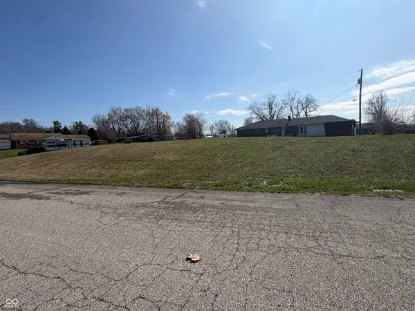 $34,900 | 7000 North Block Court Street, Seymour, IN 47274