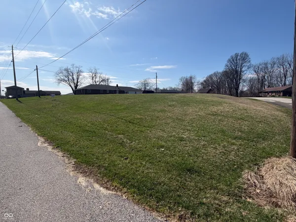 $34,900 | 7000 North Block Court Street, Seymour, IN 47274