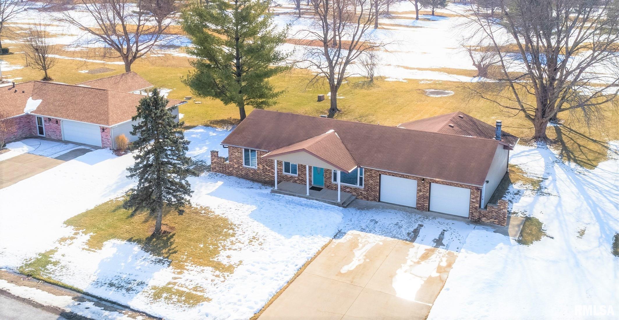 3402 Sheridan Road Pekin, IL 61554 - Photo 1 of 41 Gallery Image 1